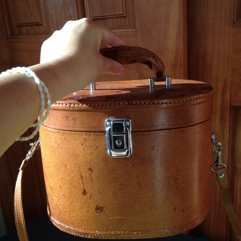 vintage genuine leather lady's case - Picture 7 of 8